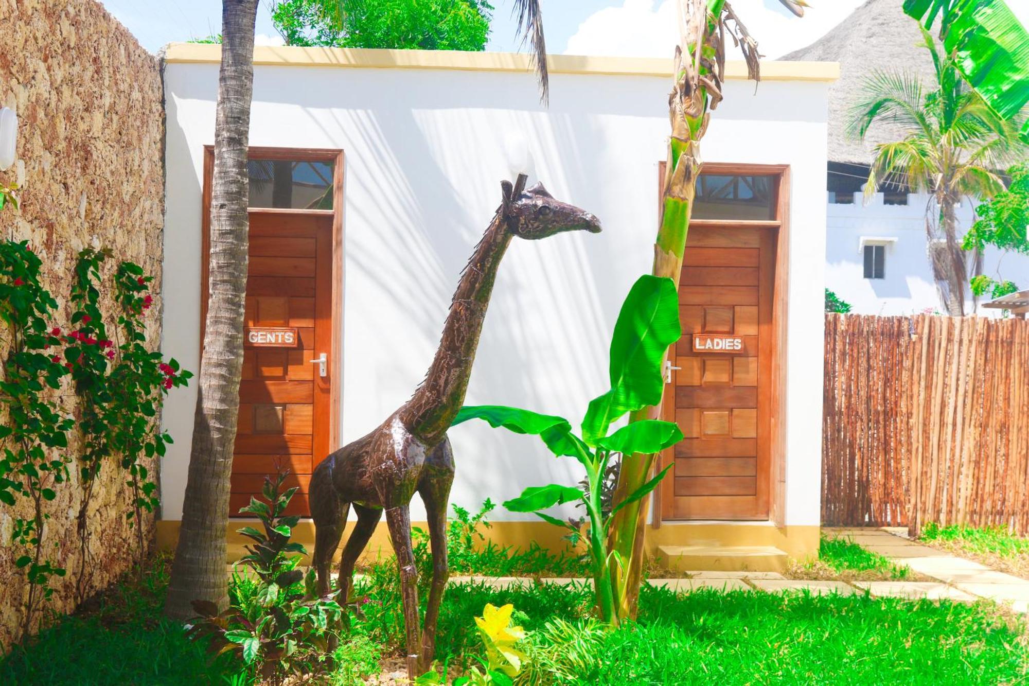 Tatu Inn Boutique Hotel ワタム エクステリア 写真