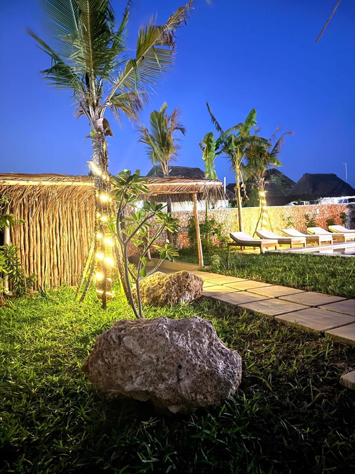 Tatu Inn Boutique Hotel ワタム エクステリア 写真