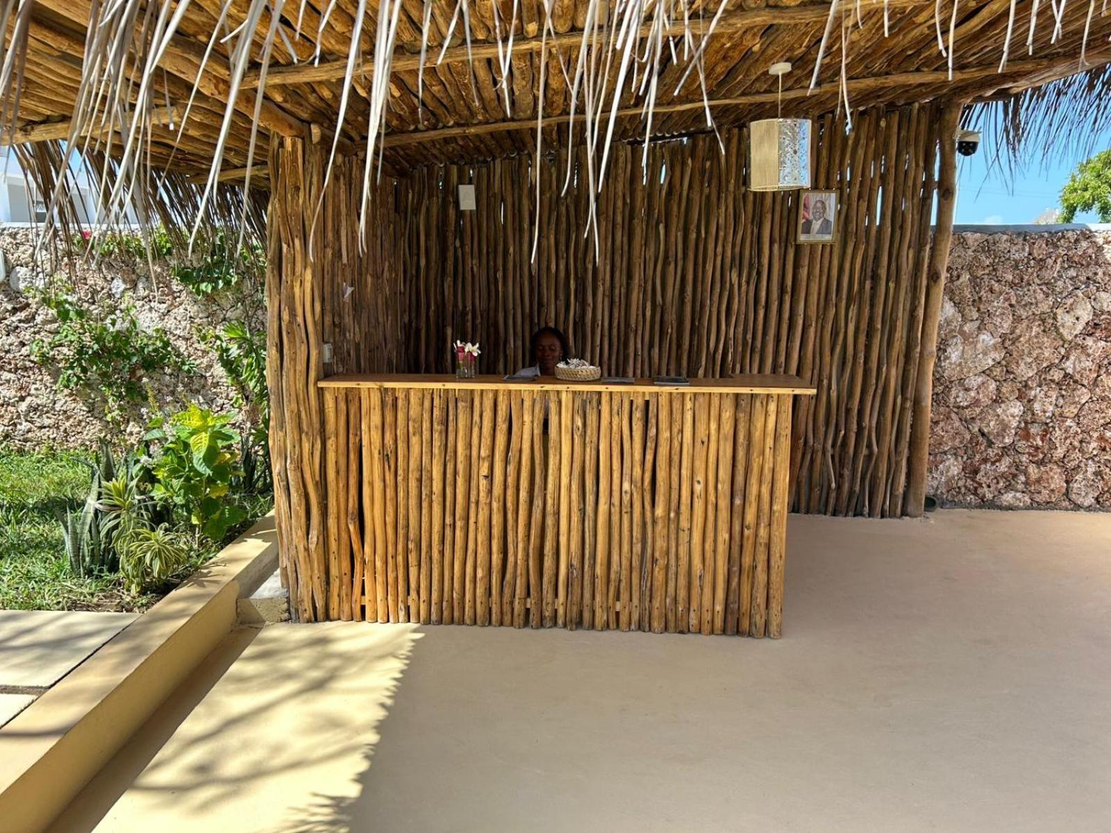 Tatu Inn Boutique Hotel ワタム エクステリア 写真