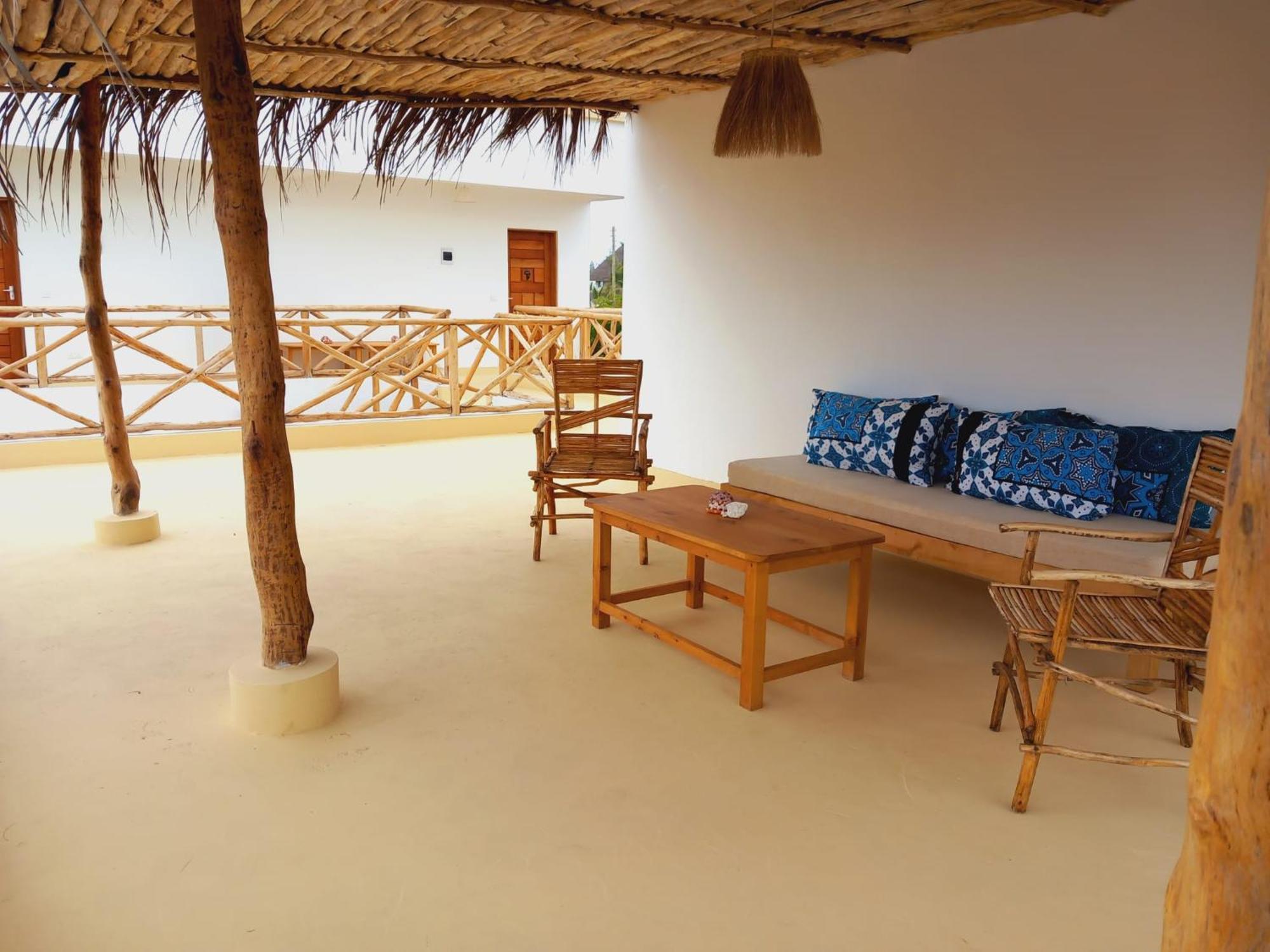 Tatu Inn Boutique Hotel ワタム エクステリア 写真