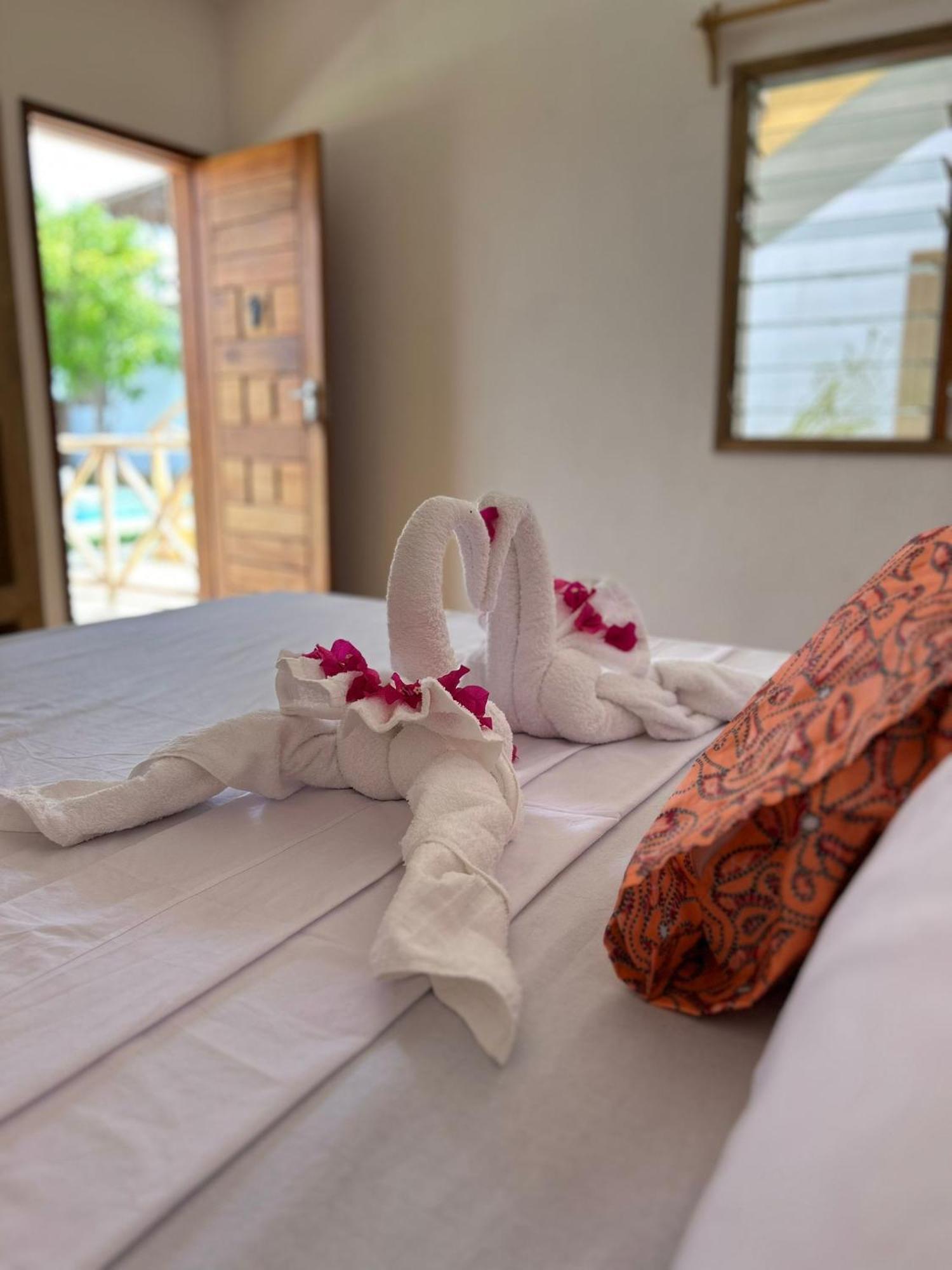 Tatu Inn Boutique Hotel ワタム エクステリア 写真